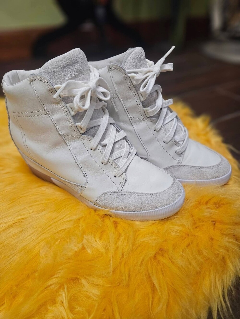 NWOT Women’s White High-Top Wedge Sneakers